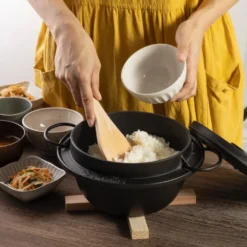 Iwachu Cast Iron Rice Cooker Casserole -Kitchenware Sales Shop IwachuCastIronRiceCookerCasserole 5