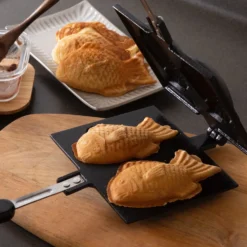 Iwachu Nambu Cast Iron Taiyaki Fish-Shaped Waffle Iron -Kitchenware Sales Shop IwachuNambuCastIronTaiyakiFish ShapedWaffleIron 1 417e9b48 1404 4d33 840b ff9aba63afcd