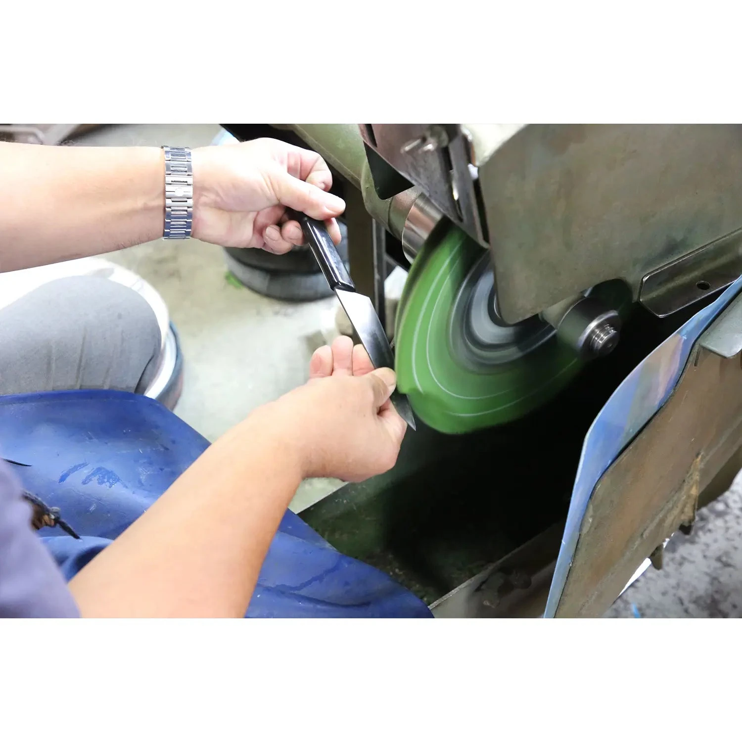 NiNJA Molybdenum Vanadium Steel Petty Knife 7 NiNJA Molybdenum Vanadium Steel Petty Knife - Image 7