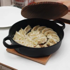 Seieido Cast Iron Sukiyaki & Gyoza Pan -Kitchenware Sales Shop SeieidoCastIronSukiyaki GyozaPan 1