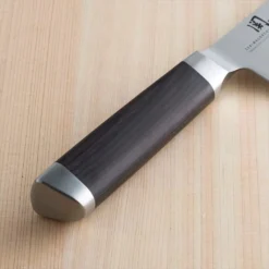 Kai Seki Magoroku Damascus Stainless Steel Gyuto Knife 5 Kai Seki Magoroku Damascus Stainless Steel Gyuto Knife -Kitchenware Sales Shop SekiMagorokuDamascusStainlessSteelGyutoKnifeAE5204 3