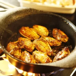 Sori Yanagi Cast Iron Induction Shallow Casserole 22cm With Stainless Steel Lid -Kitchenware Sales Shop SoriYanagiCastIronInductionShallowCasserole22cmwithStainlessSteelLid 6