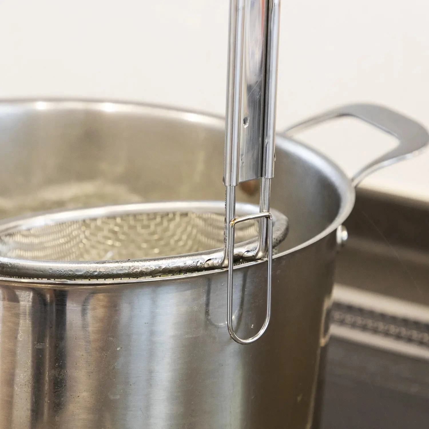 Three Snow Stainless Steel Ramen Tebo Noodle Strainer For Household Use 6 Three Snow Stainless Steel Ramen Tebo Noodle Strainer For Household Use - Image 6