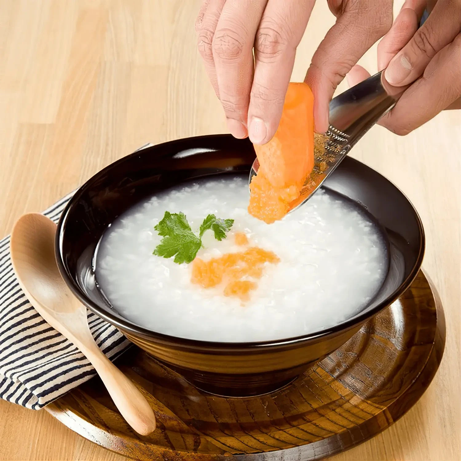 Tsuboe Stainless Steel Standing Grater 2 Tsuboe Stainless Steel Standing Grater - Image 2