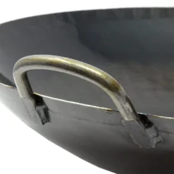 Yamada Hammered Iron Welded Double-Handle Wok (1.2mm Thickness) 6 Yamada Hammered Iron Welded Double-Handle Wok (1.2mm Thickness) -Kitchenware Sales Shop YamadaHammeredIronWeldedDouble HandleWok 1.2mmThickness 3